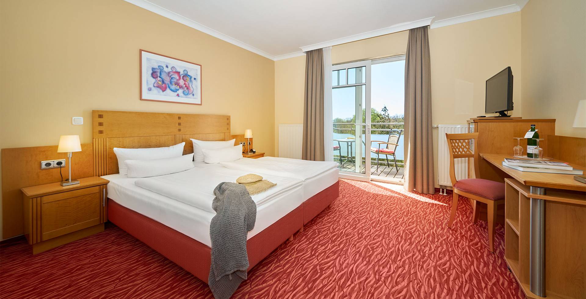 Komfort-Doppelzimmer zur Landseite (3./4. Etage)